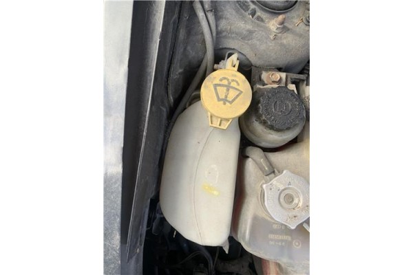 Recambio de deposito limpiaparabrisas para jeep compass (mk) 2.0 sport referencia OEM IAM 5189350AA  