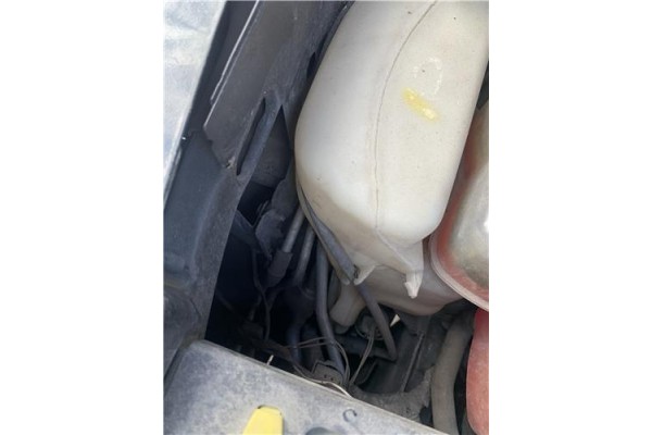 Recambio de deposito limpiaparabrisas para jeep compass (mk) 2.0 sport referencia OEM IAM 5189350AA  