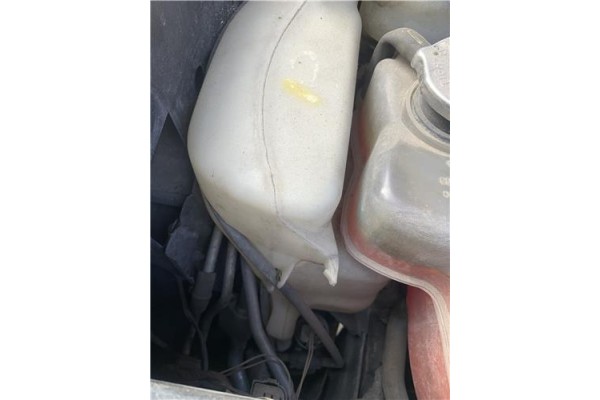 Recambio de deposito limpiaparabrisas para jeep compass (mk) 2.0 sport referencia OEM IAM 5189350AA  