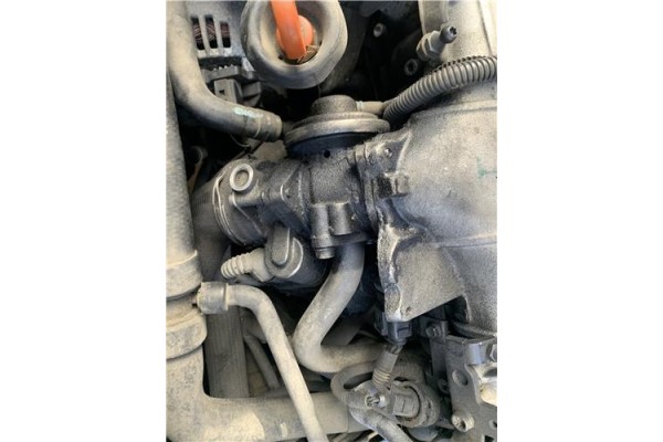 Recambio de egr para jeep compass (mk) 2.0 sport referencia OEM IAM 038131501AN 283606008 