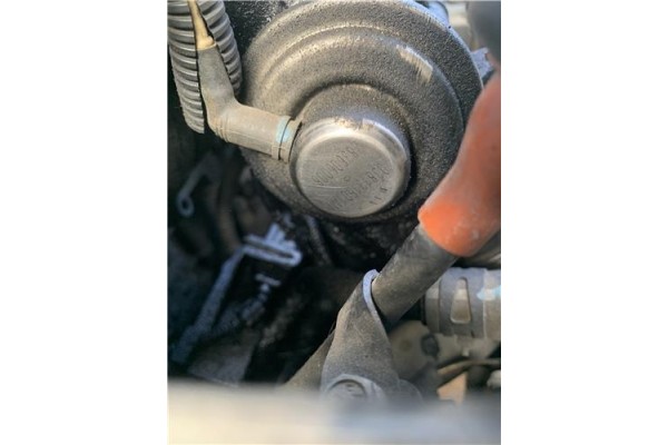 Recambio de egr para jeep compass (mk) 2.0 sport referencia OEM IAM 038131501AN 283606008 