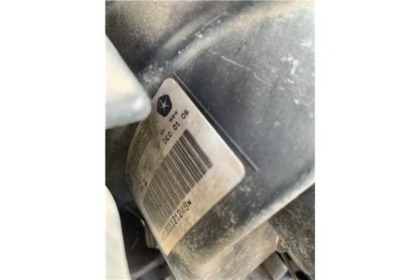 Recambio de faro delantero dcho para jeep compass (mk) 2.0 sport referencia OEM IAM 061201121249 5303874AA 