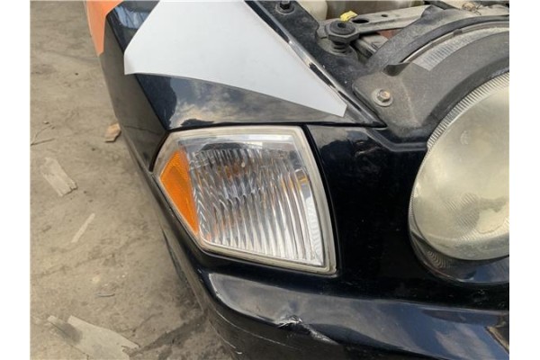 Recambio de intermitente delantero dcho para jeep compass (mk) 2.0 sport referencia OEM IAM 68000682AA E410890 