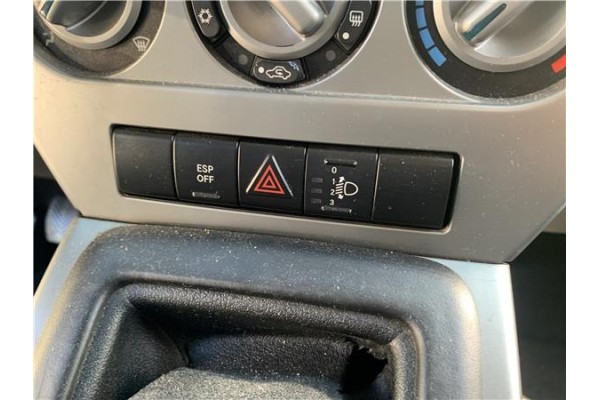 Recambio de interruptor luces emergencia para jeep compass (mk) 2.0 sport referencia OEM IAM 4602724AC  
