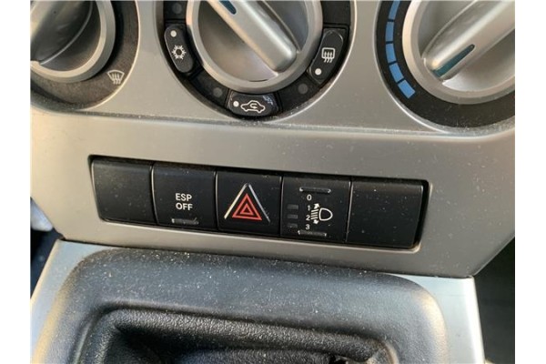 Recambio de interruptor luces emergencia para jeep compass (mk) 2.0 sport referencia OEM IAM 4602724AC  