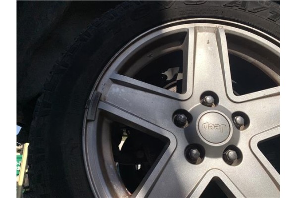 Recambio de llanta para jeep compass (mk) 2.0 sport referencia OEM IAM 5105473AA  