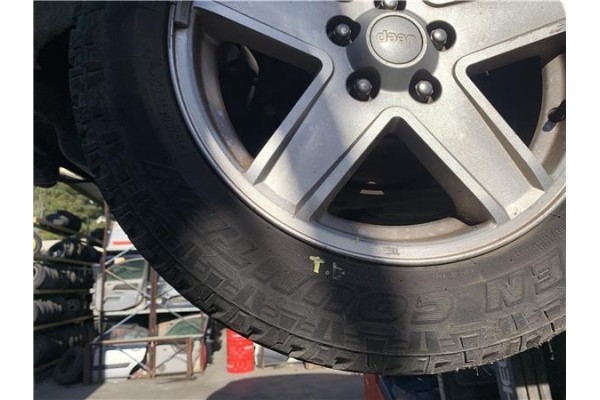 Recambio de llanta para jeep compass (mk) 2.0 sport referencia OEM IAM 5105473AA  