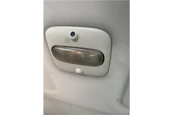 Recambio de luz trasero central techo para jeep compass (mk) 2.0 sport referencia OEM IAM 5183449AA  
