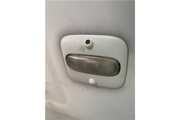 Recambio de luz trasero central techo para jeep compass (mk) 2.0 sport referencia OEM IAM 5183449AA  