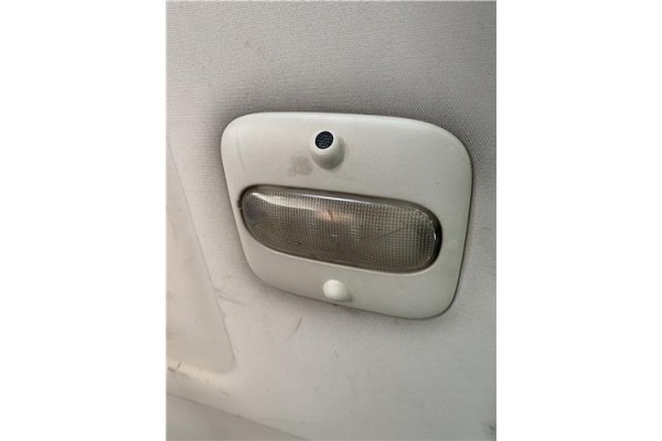 Recambio de luz trasero central techo para jeep compass (mk) 2.0 sport referencia OEM IAM 5183449AA  