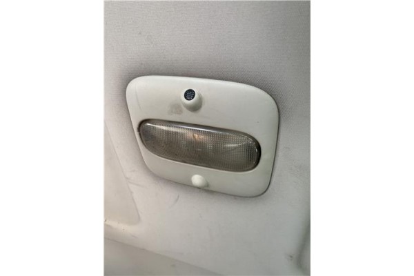Recambio de luz trasero central techo para jeep compass (mk) 2.0 sport referencia OEM IAM 5183449AA  