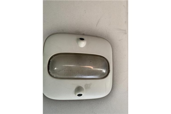 Recambio de luz trasero central techo para jeep compass (mk) 2.0 sport referencia OEM IAM 5183449AA  