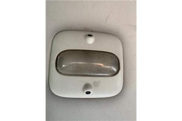 Recambio de luz trasero central techo para jeep compass (mk) 2.0 sport referencia OEM IAM 5183449AA  