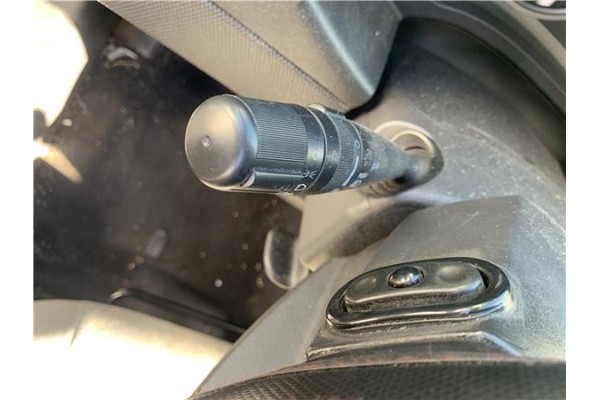 Recambio de mando intermitencia para jeep compass (mk) 2.0 sport referencia OEM IAM 5183946AA 68003215AA 