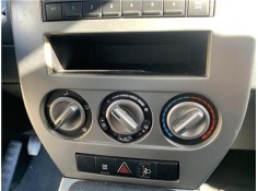 Recambio de mandos climatizador para jeep compass (mk) 2.0 sport referencia OEM IAM 5058299AD  