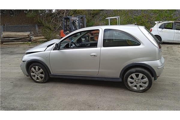 opel corsa c del año 2006
