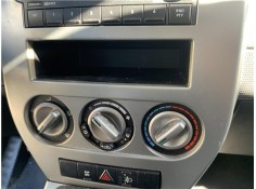 Recambio de mandos climatizador para jeep compass (mk) 2.0 sport referencia OEM IAM 5058299AD  