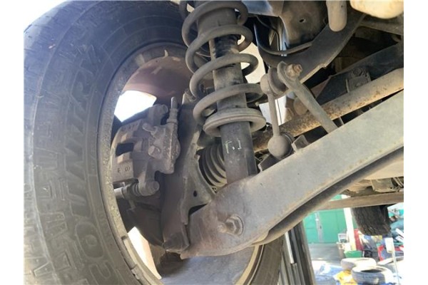 Recambio de mangueta trasero izquierda para jeep compass (mk) 2.0 sport referencia OEM IAM 5272715AC  