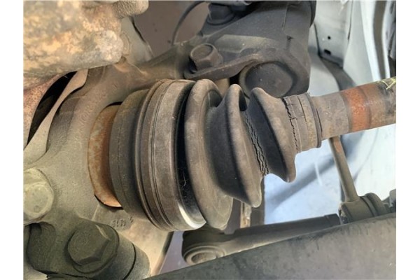 Recambio de palier delantero derecho para jeep compass (mk) 2.0 sport referencia OEM IAM 5085250AB  