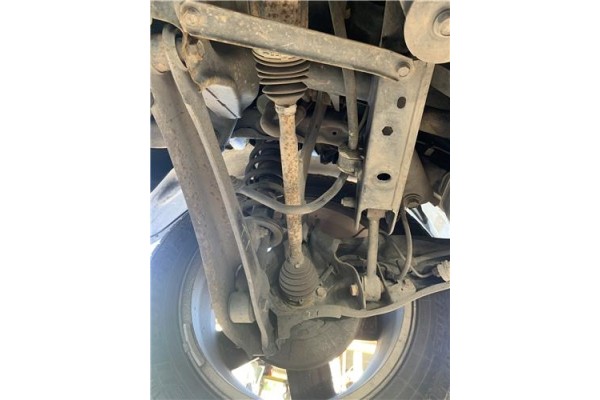 Recambio de palier trasero izquierdo para jeep compass (mk) 2.0 sport referencia OEM IAM 5085141AB  