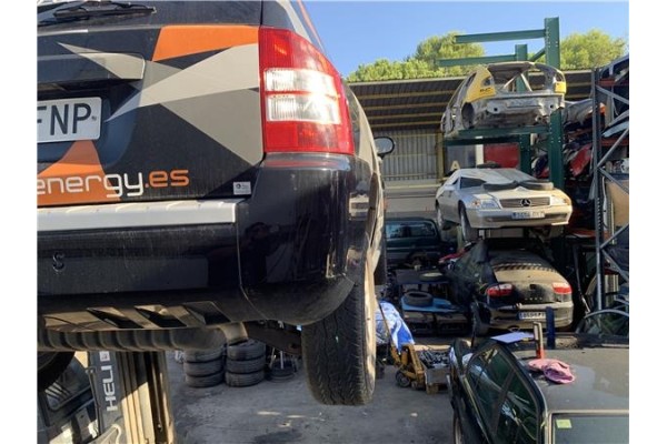 Recambio de paragolpes trasero para jeep compass (mk) 2.0 sport referencia OEM IAM ZY71TZZAA  