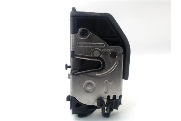 Recambio de cierre electromagnetico delantero derecho para bmw serie x3 (e83) 3.0d referencia OEM IAM   