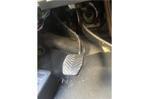 Recambio de pedal embrague para jeep compass (mk) 2.0 sport referencia OEM IAM 5273424AH  