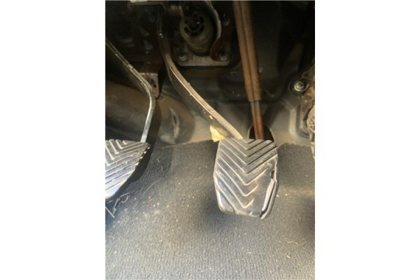 Recambio de pedal freno para jeep compass (mk) 2.0 sport referencia OEM IAM 5105522AF  