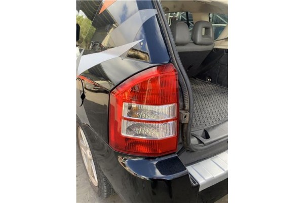 Recambio de piloto trasero izquierdo para jeep compass (mk) 2.0 sport referencia OEM IAM 5303883AA  