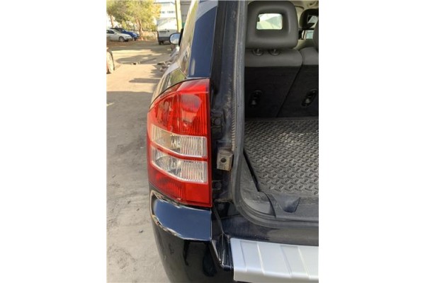 Recambio de piloto trasero izquierdo para jeep compass (mk) 2.0 sport referencia OEM IAM 5303883AA  