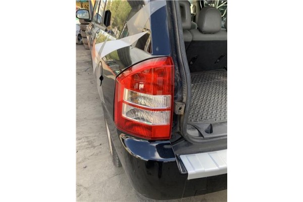 Recambio de piloto trasero izquierdo para jeep compass (mk) 2.0 sport referencia OEM IAM 5303883AA  