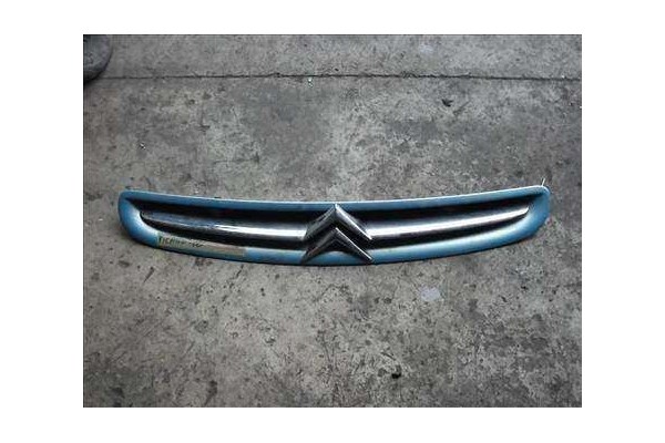 Recambio de rejilla capo para citroen xsara picasso (1999) 2.0 hdi referencia OEM IAM   