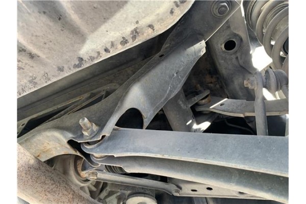 Recambio de puente trasero para jeep compass (mk) 2.0 sport referencia OEM IAM 5105252AB  