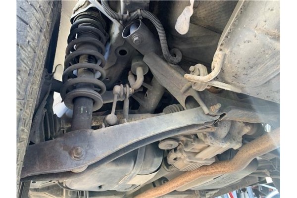 Recambio de puente trasero para jeep compass (mk) 2.0 sport referencia OEM IAM 5105252AB  