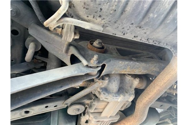 Recambio de puente trasero para jeep compass (mk) 2.0 sport referencia OEM IAM 5105252AB  