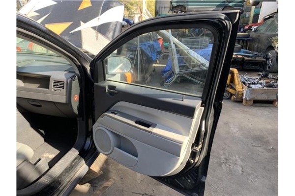 Recambio de puerta delantero derecha para jeep compass (mk) 2.0 sport referencia OEM IAM 5074944AA  