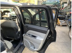 Recambio de puerta trasero derecha para jeep compass (mk) 2.0 sport referencia OEM IAM 5074958AA  