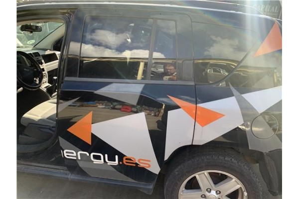 Recambio de puerta trasero izquierda para jeep compass (mk) 2.0 sport referencia OEM IAM 5074959AA  