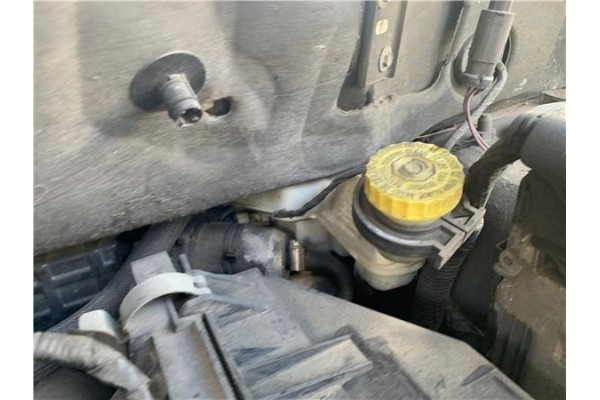 Recambio de servofreno para jeep compass (mk) 2.0 sport referencia OEM IAM 5175098AA  