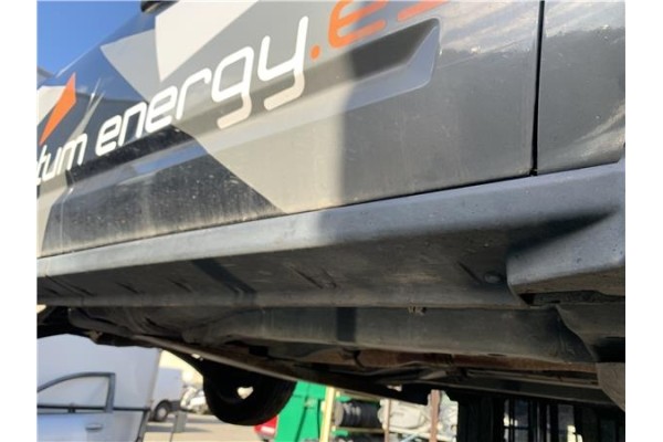 Recambio de spoiler talonera lat. derecha para jeep compass (mk) 2.0 sport referencia OEM IAM 5116126AA 5116128AA 