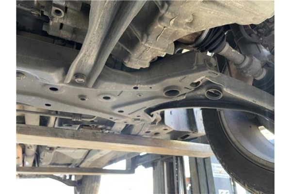 Recambio de subchasis para jeep compass (mk) 2.0 sport referencia OEM IAM 5105623AA  