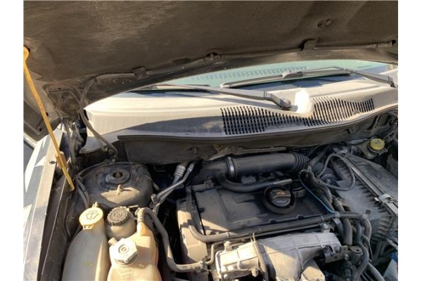 Recambio de torpedo para jeep compass (mk) 2.0 sport referencia OEM IAM 5303964AC  