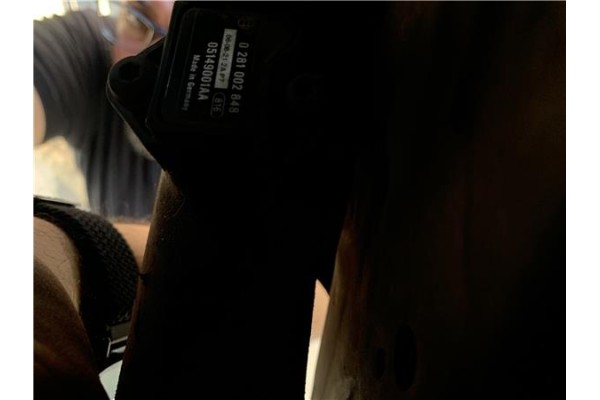 Recambio de tubo intercooler para jeep compass (mk) 2.0 sport referencia OEM IAM 0281002848 05149001AA 