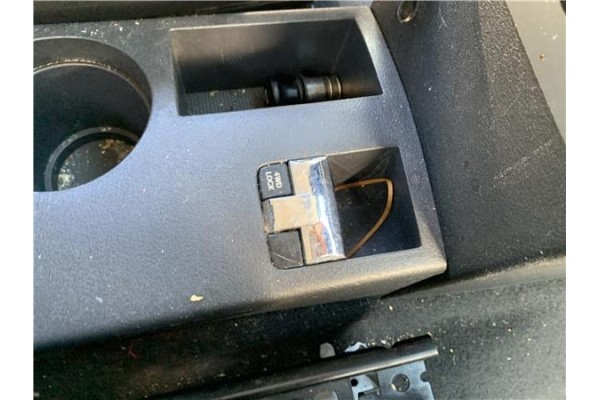 Recambio de palanca selectora para jeep compass (mk) 2.0 sport referencia OEM IAM 5107932AA  