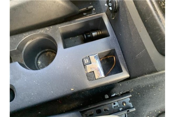 Recambio de palanca selectora para jeep compass (mk) 2.0 sport referencia OEM IAM 5107932AA  