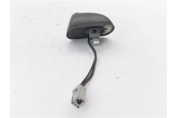 Recambio de antena electrica para nissan qashqai (j10) 1.5 360 referencia OEM IAM 28208EY00A  