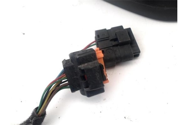 Recambio de retrovisor electrico izquierdo para peugeot 508 2.0 allure referencia OEM IAM   
