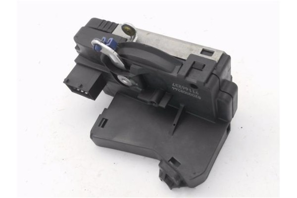 Recambio de cierre electromagnetico delantero izquierdo para nissan primastar furgón (x83) dci 100 referencia OEM IAM 8050300QAB