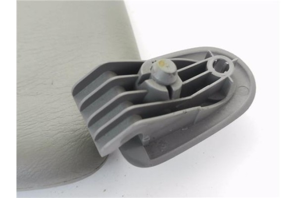 Recambio de parasol izquierdo para nissan primastar furgón (x83) dci 100 referencia OEM IAM 9640100QAF  