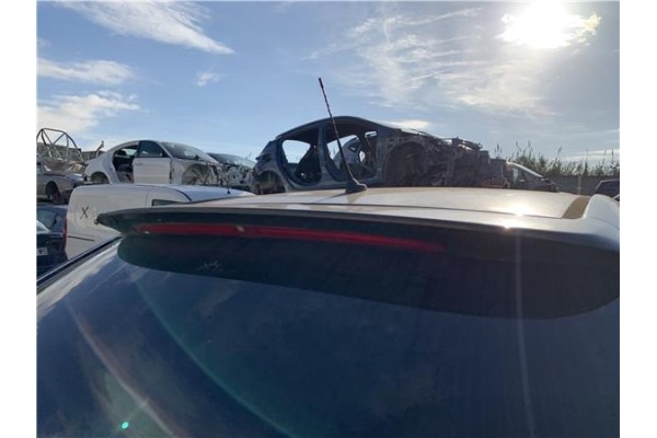 Recambio de aleron trasero para citroen c4 picasso 1.6 hdi referencia OEM IAM 8742P9 6351Z7 